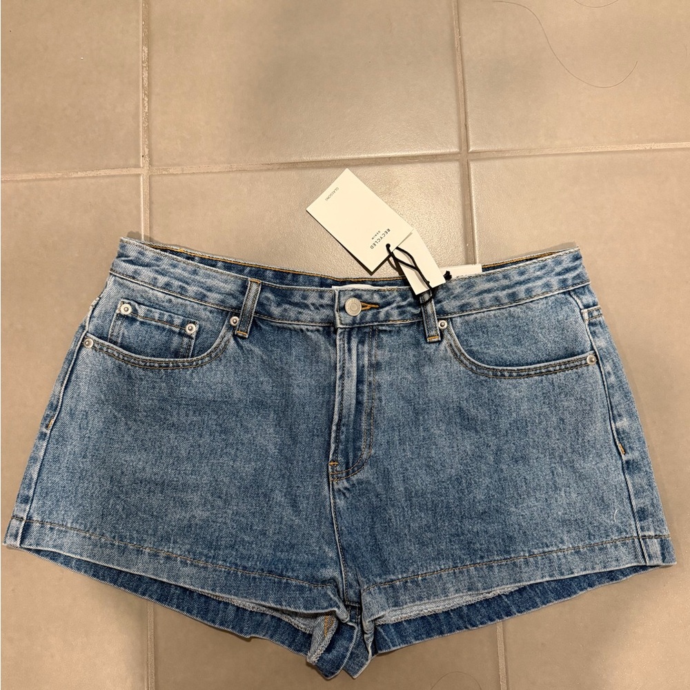 Glassons Light Blue Mid-Rise Denim Shorts